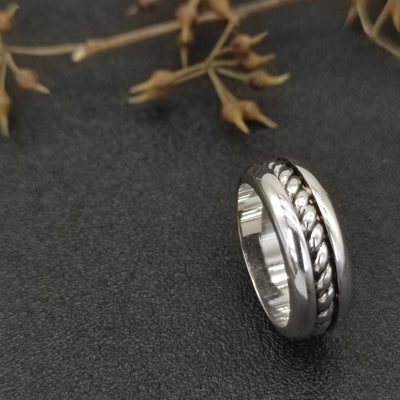 Cable Inset Band Ring