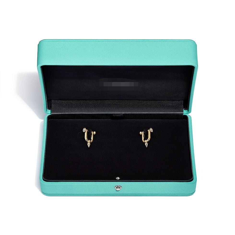 Titan Medium Earrings in Gold with Cubic Zirconia