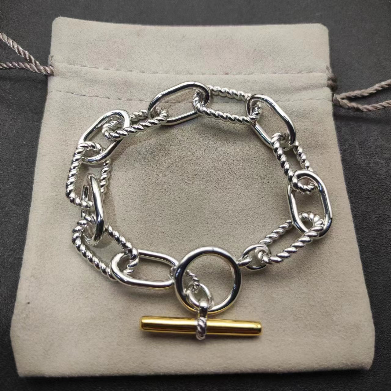 Toggle Chain Bracelet