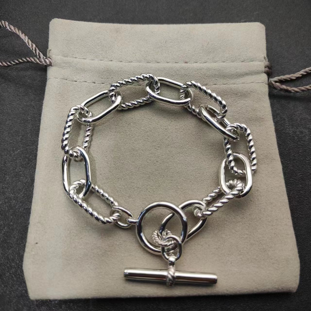 Toggle Chain Bracelet